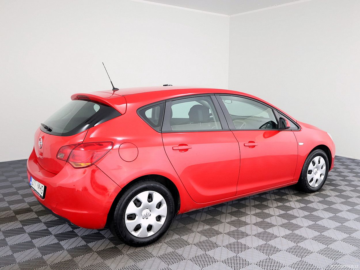 Opel Astra | 2