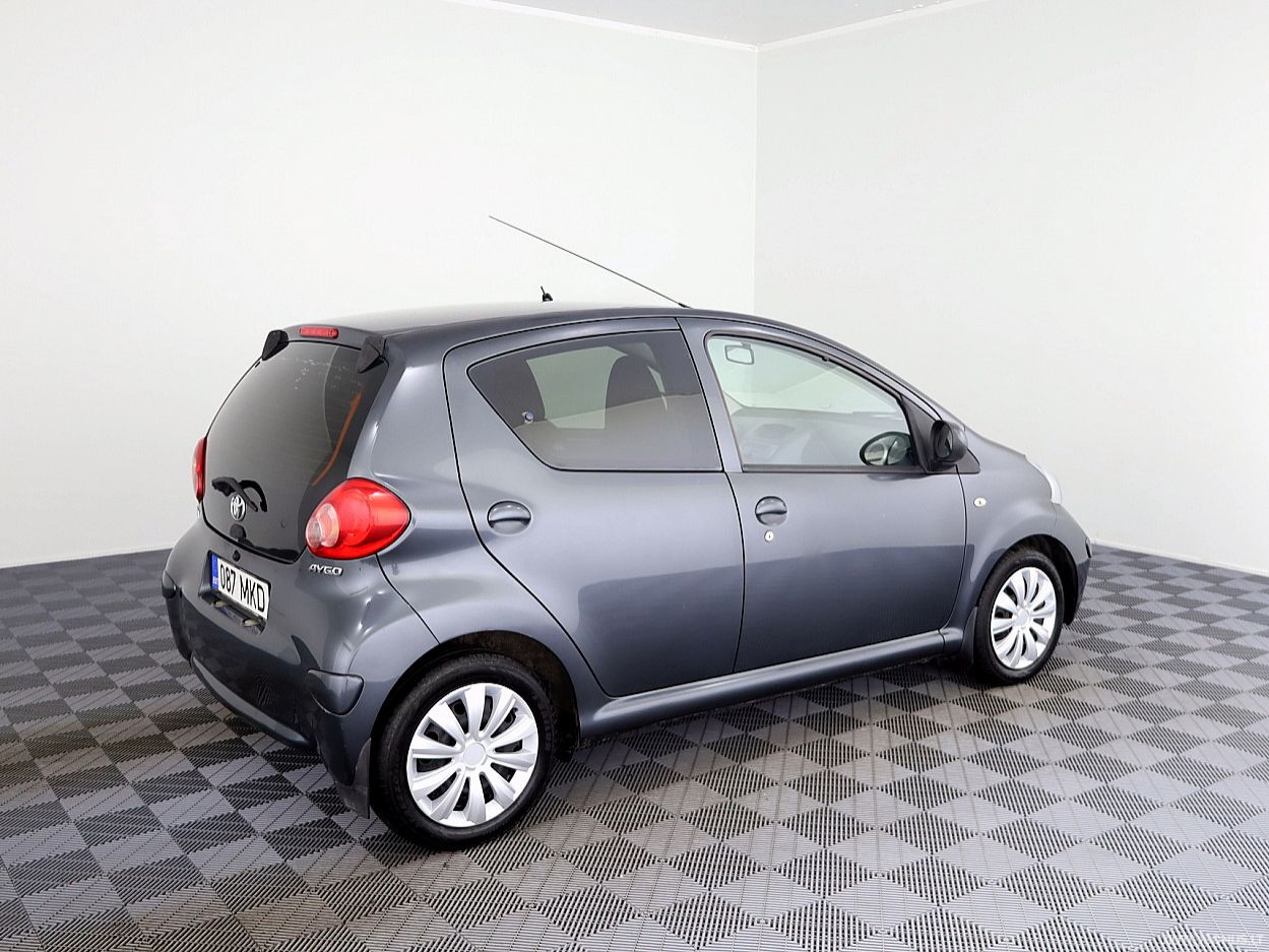 Toyota Aygo | 2