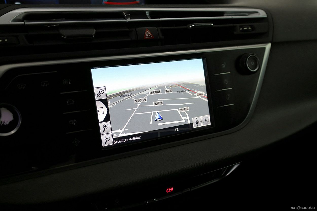 Citroen C4 | 8