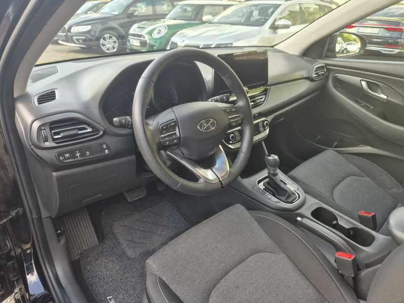 Hyundai i30 | 8