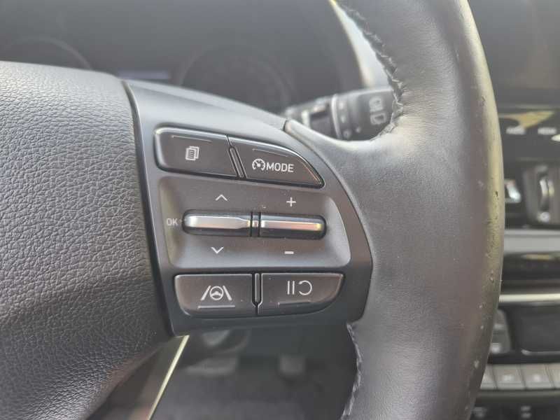 Hyundai i30 | 11