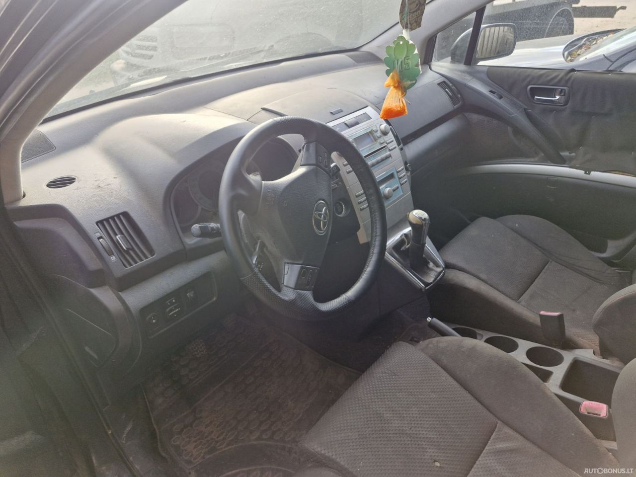 Toyota Corolla Verso | 2