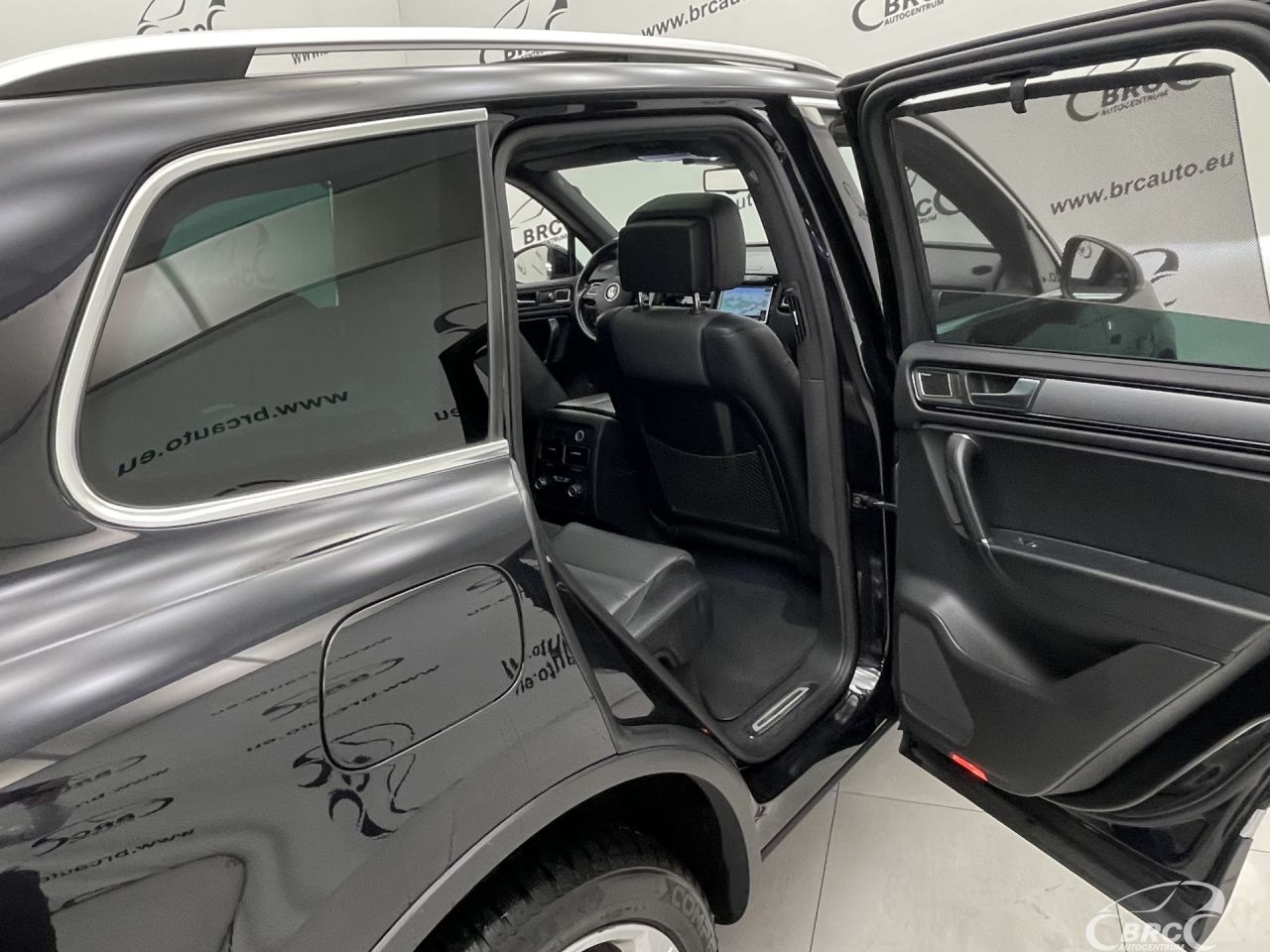 Volkswagen Touareg | 12