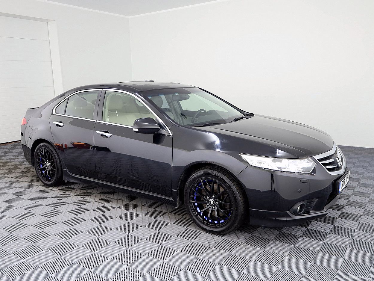 Honda Accord, 2.4 l., sedanas