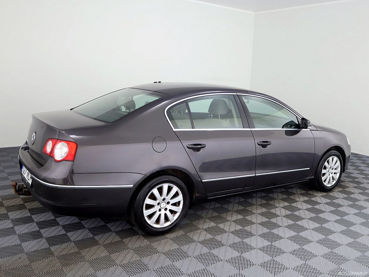 Volkswagen Passat | 2