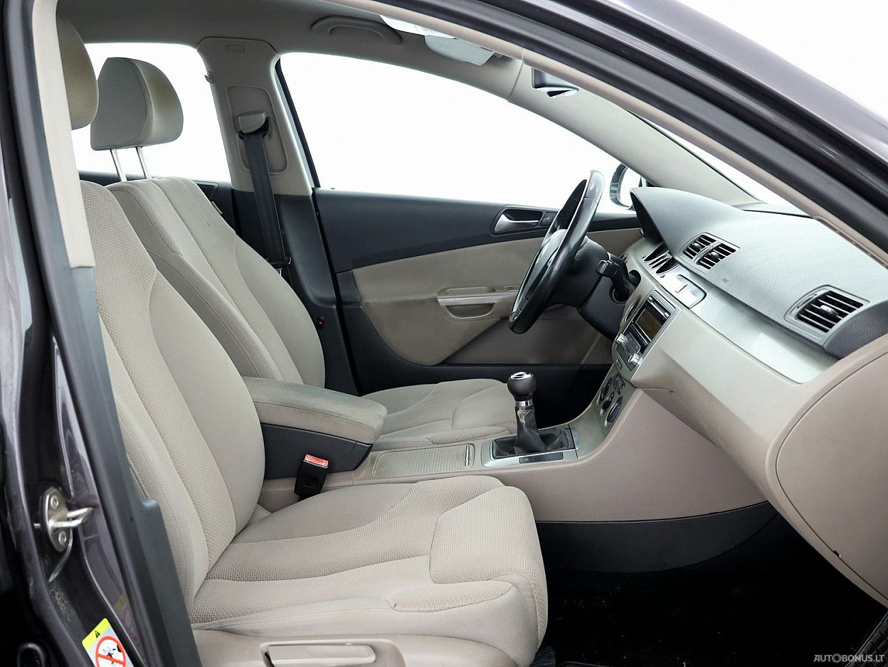 Volkswagen Passat | 5