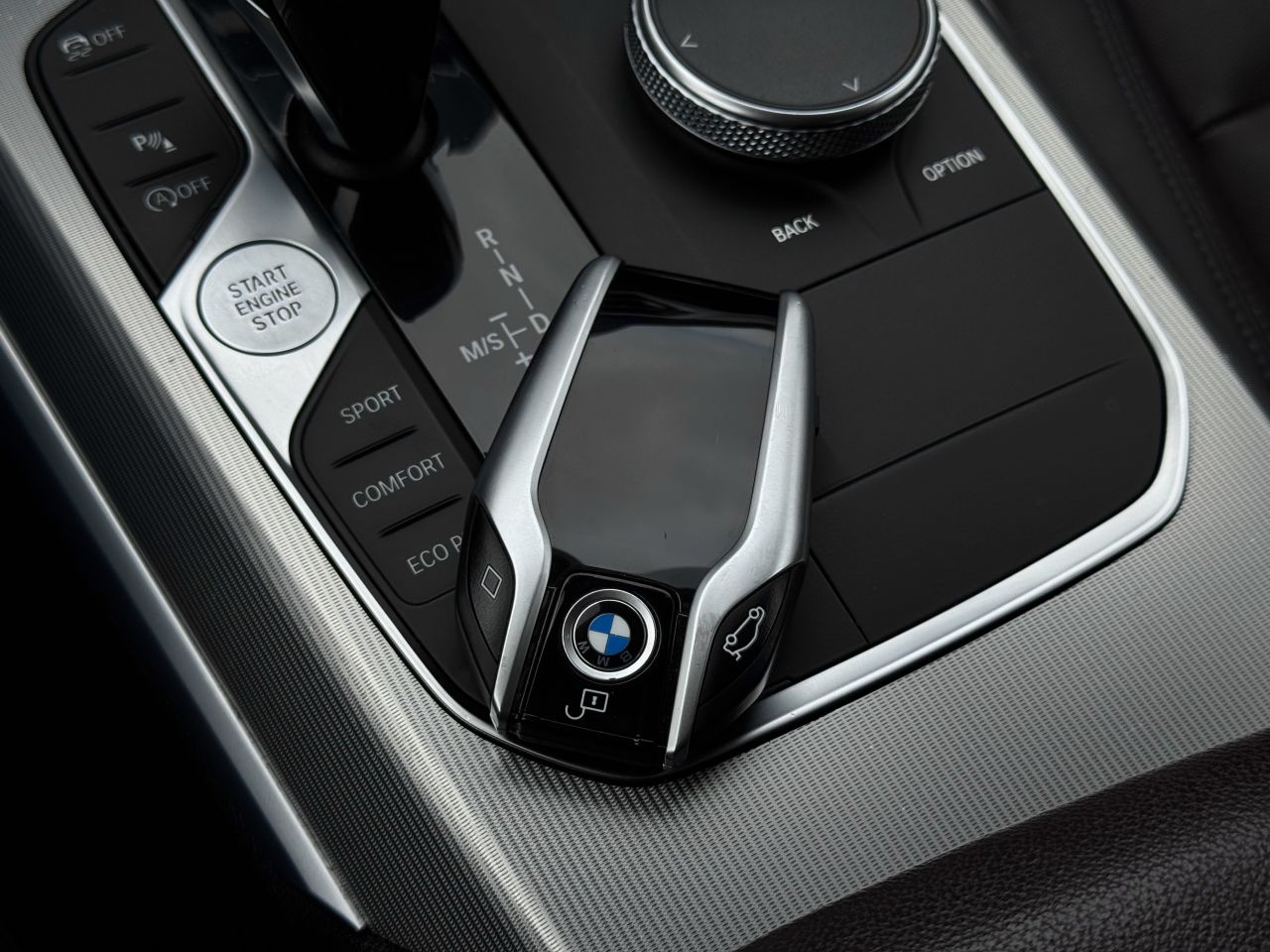 BMW 320 | 23
