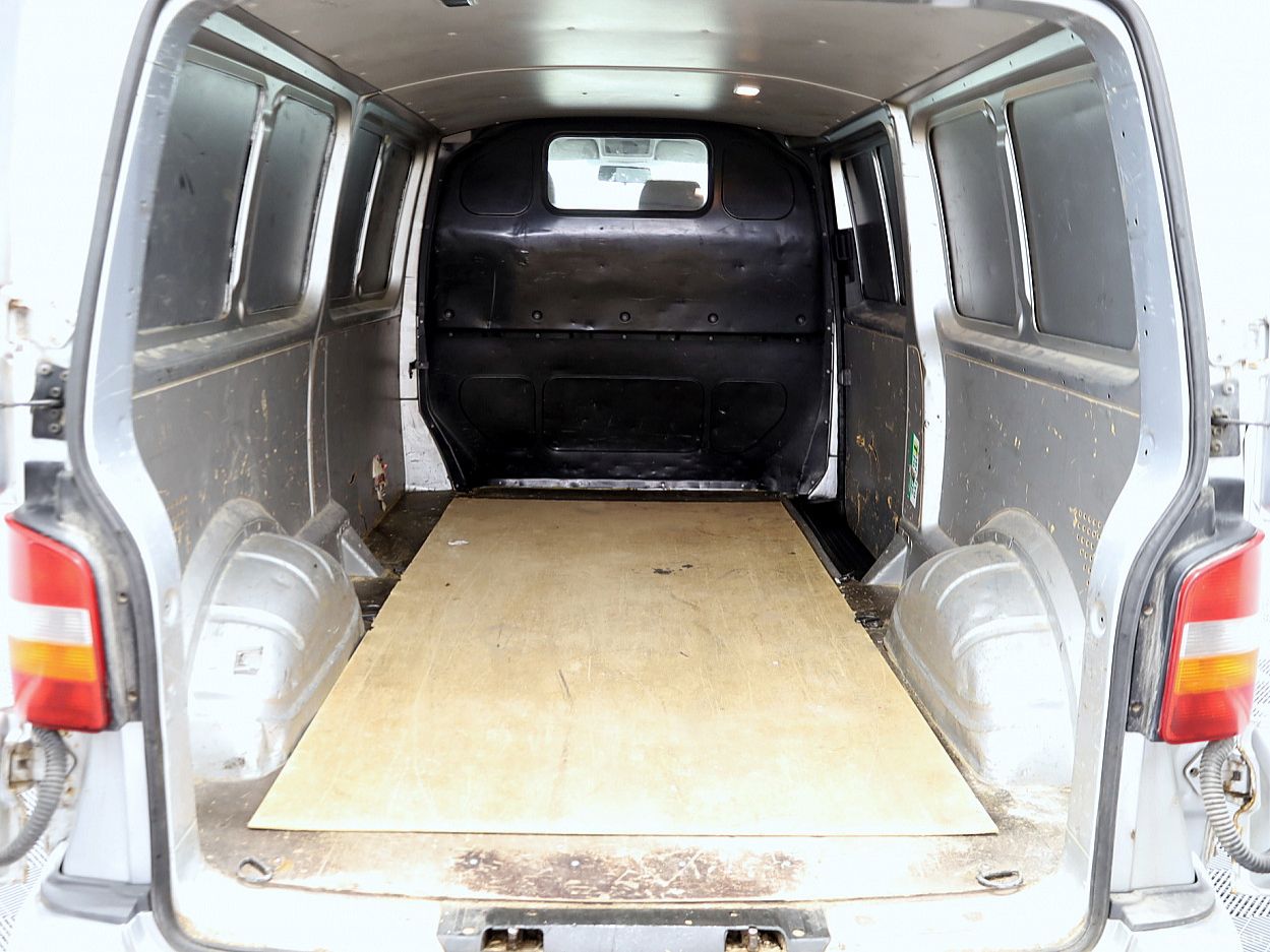 Volkswagen Transporter | 7