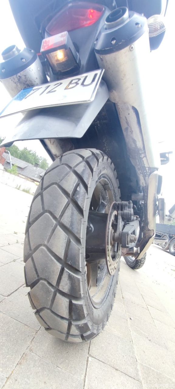 Kawasaki KLV, Sport Touring | 9