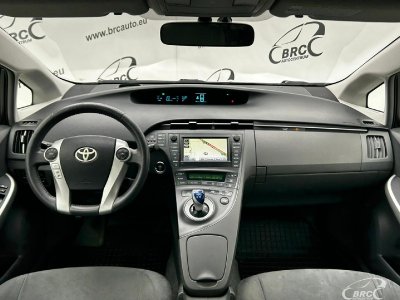 Toyota Prius | 2