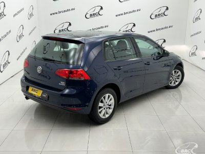 Volkswagen Golf | 1