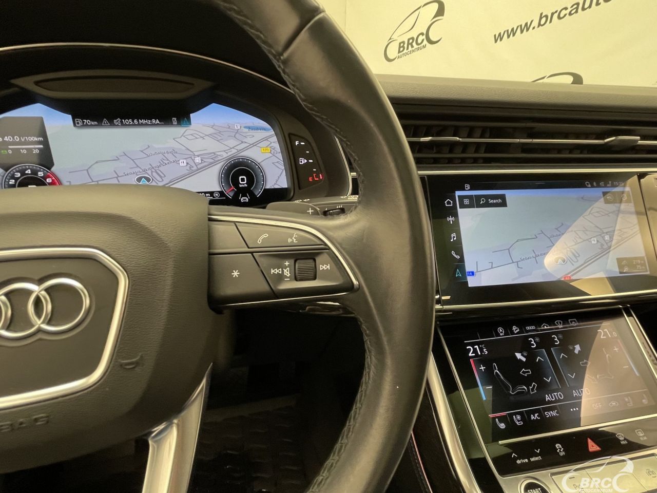 Audi Q7 | 33