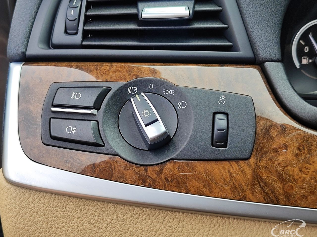 BMW 528 | 28
