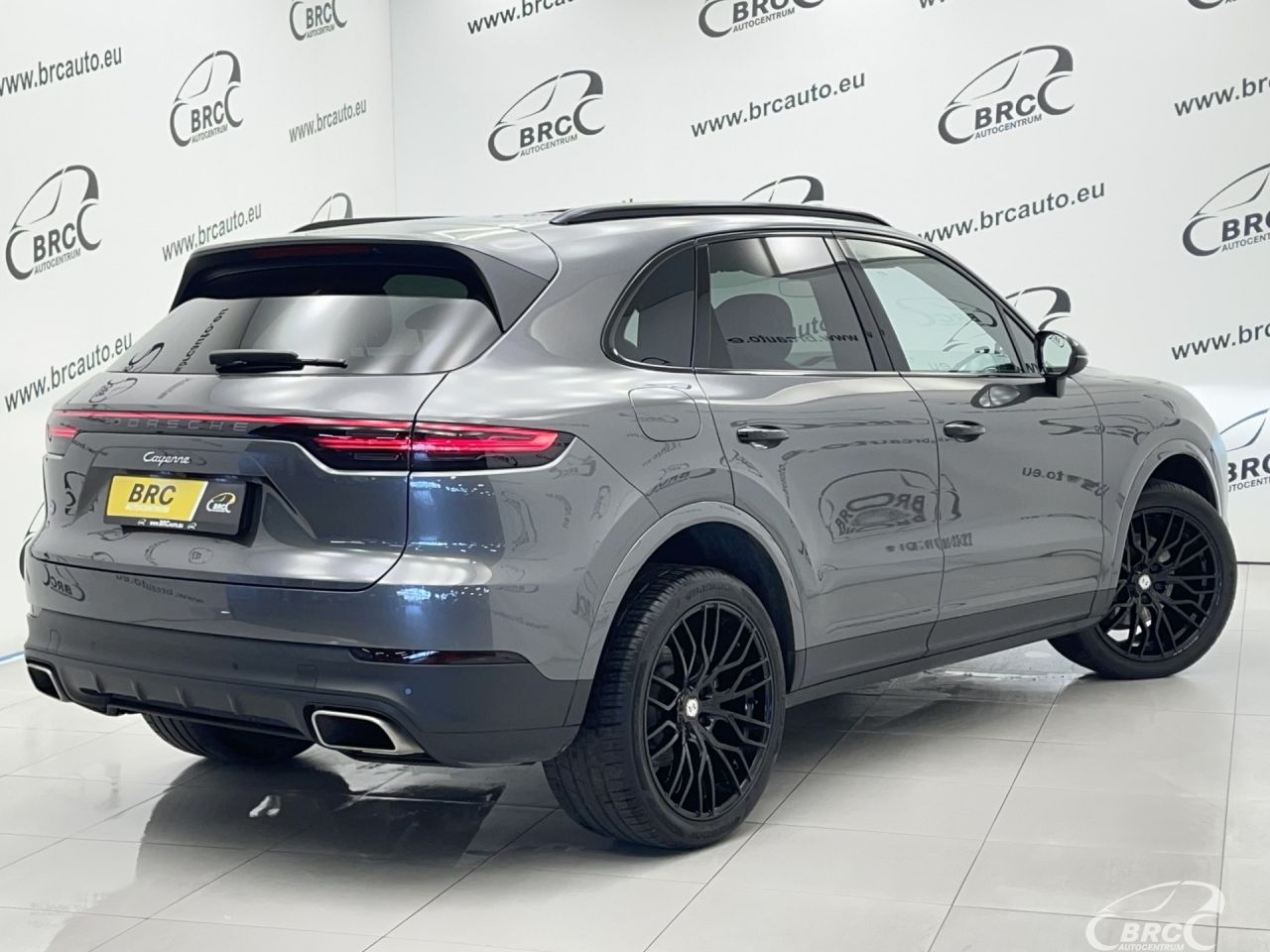 Porsche Cayenne | 1