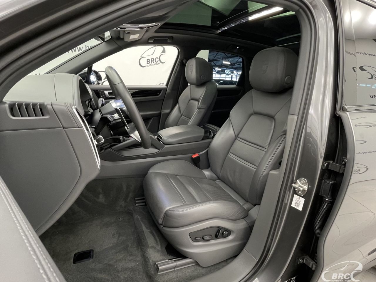 Porsche Cayenne | 22