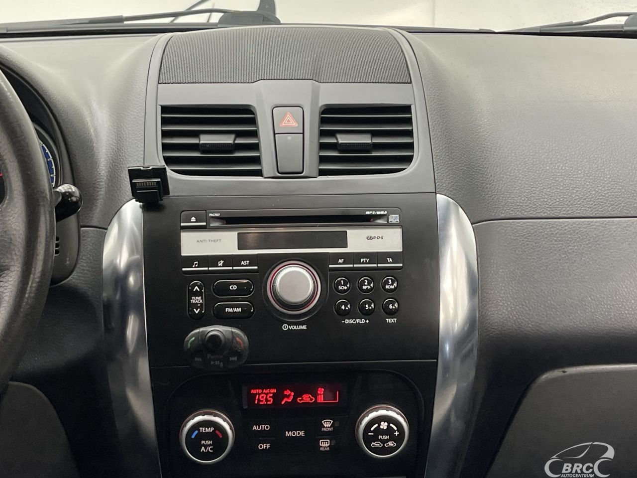 Suzuki SX4 | 27