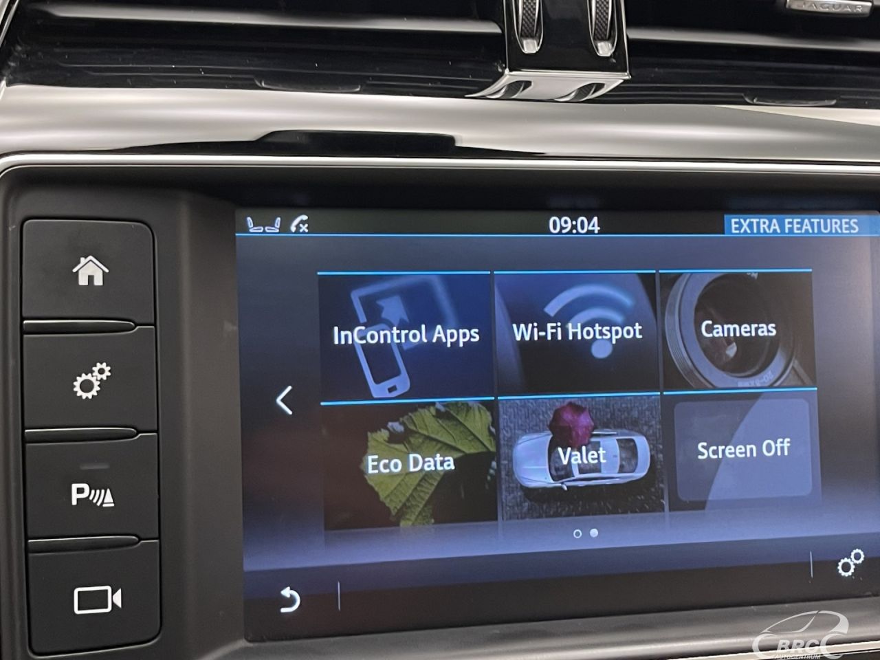 Jaguar XE | 41