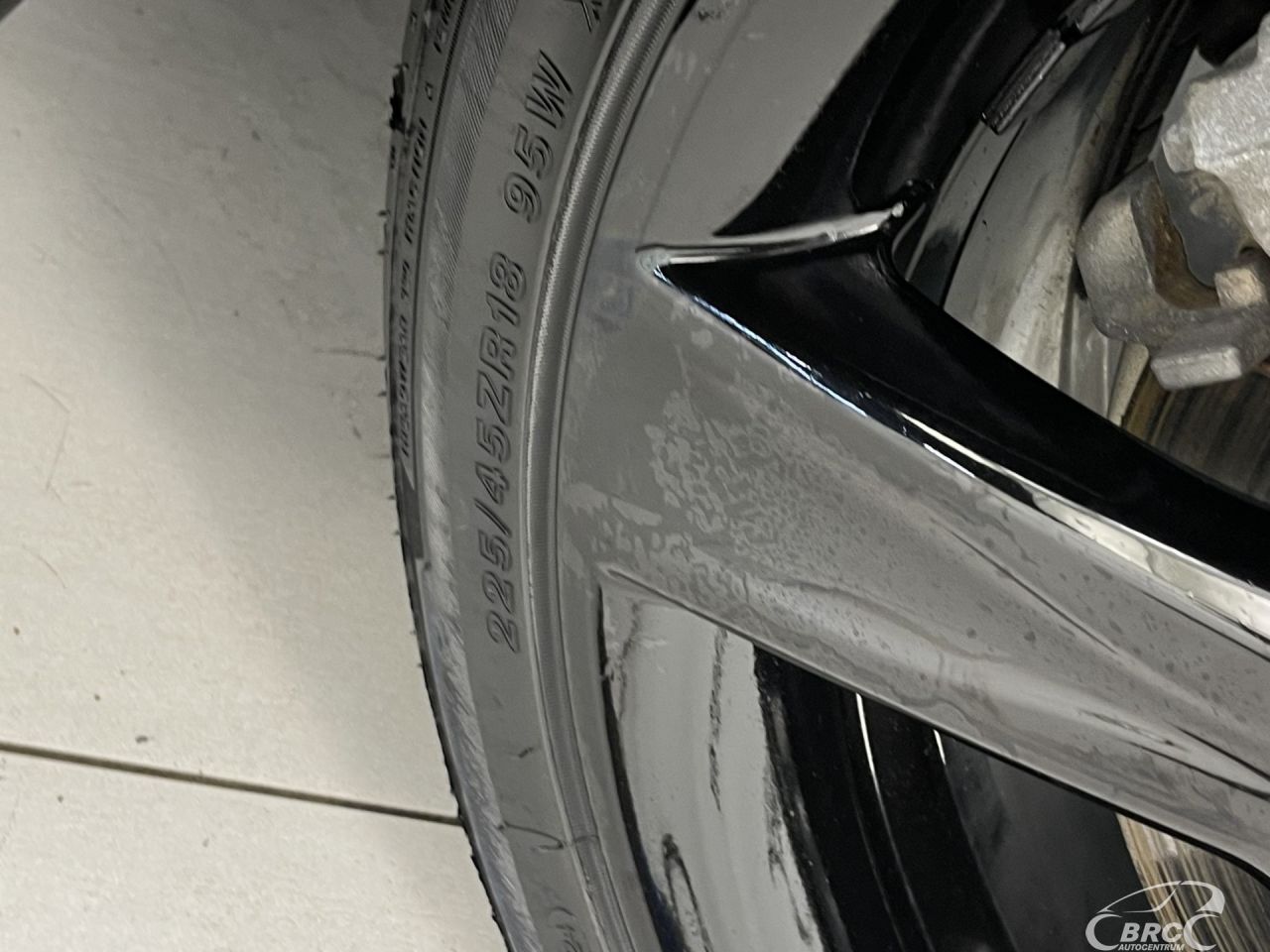 Jaguar XE | 50