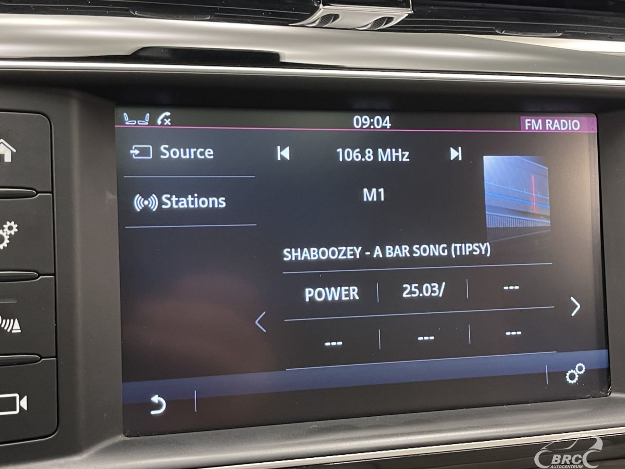 Jaguar XE | 39
