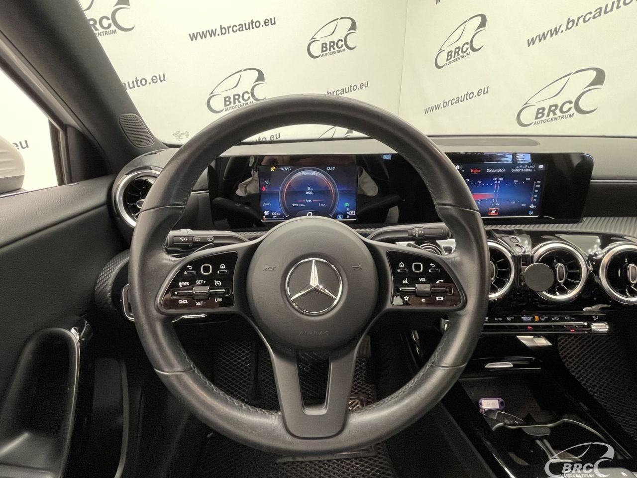 Mercedes-Benz A180 | 26