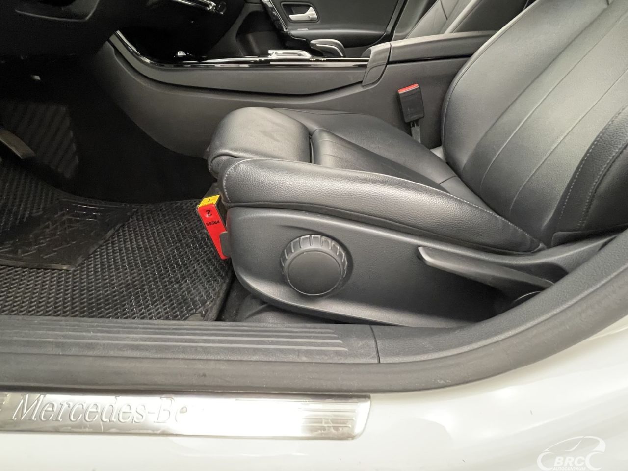 Mercedes-Benz A180 | 20