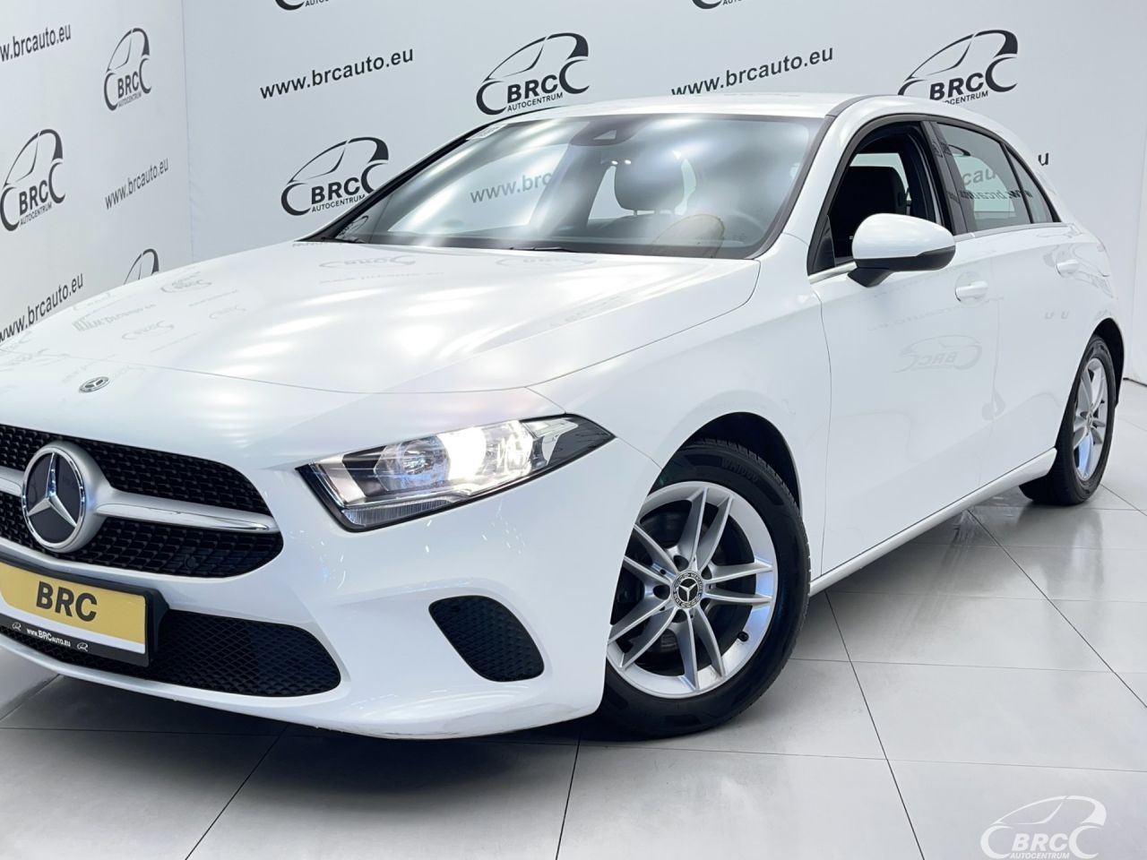 Mercedes-Benz A180 | 43