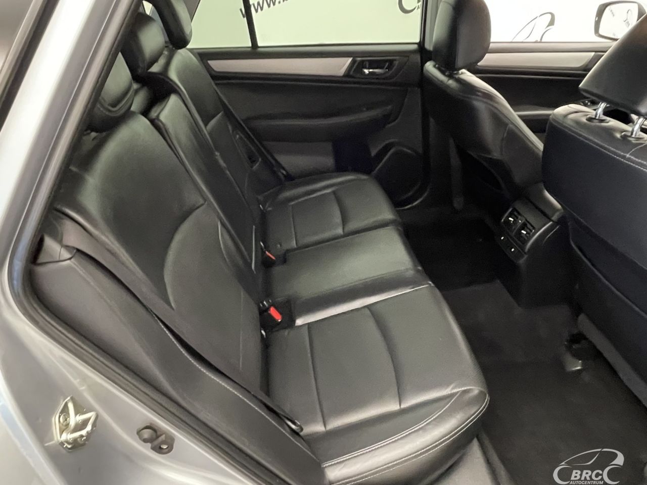 Subaru Outback | 10