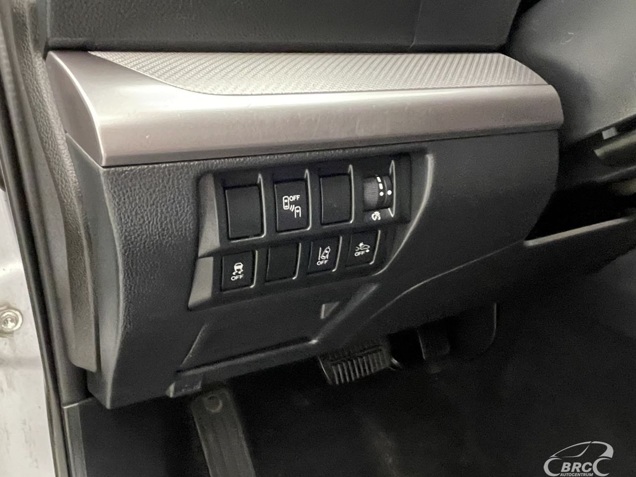 Subaru Outback | 25