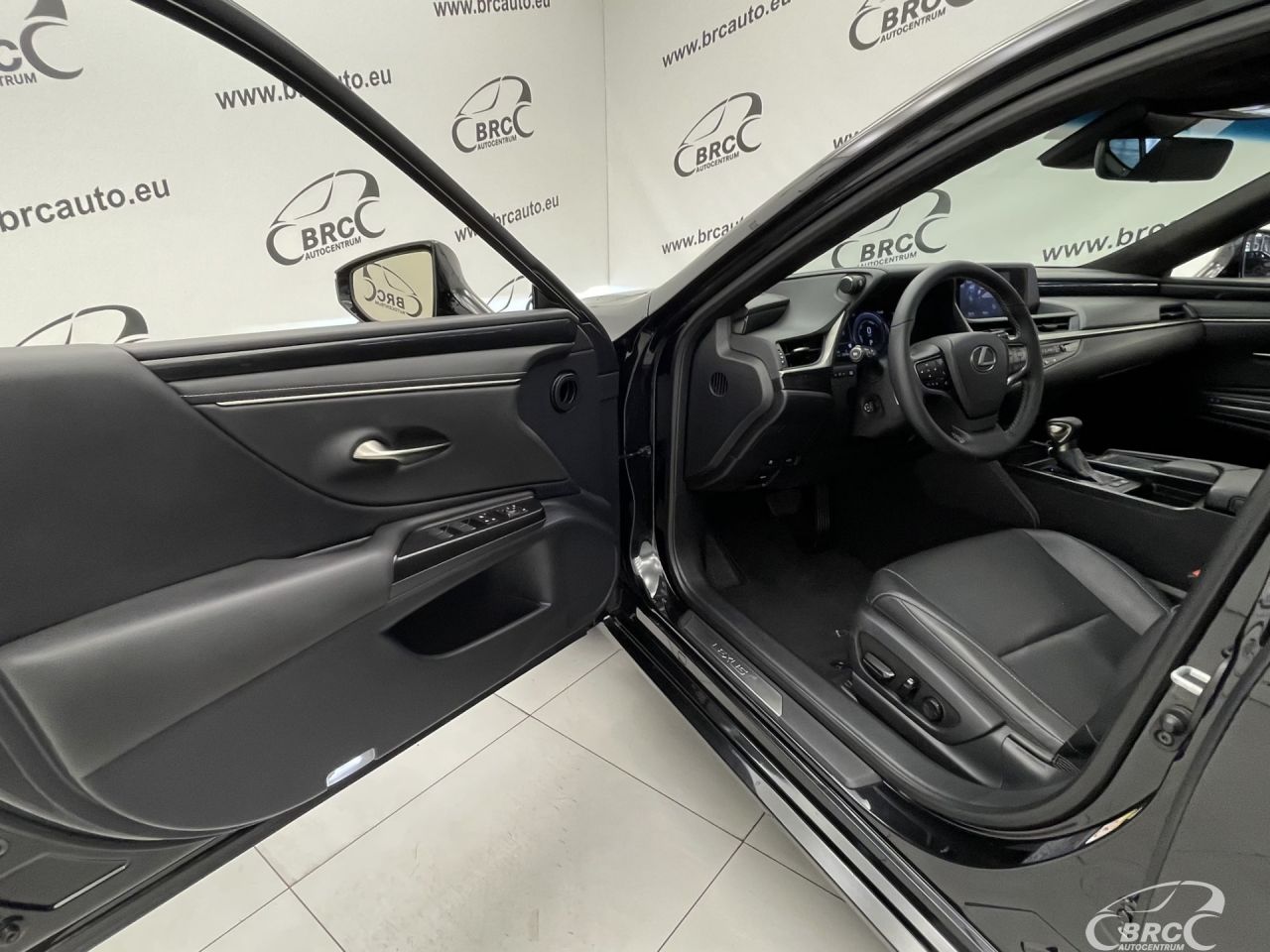 Lexus ES 300h | 18