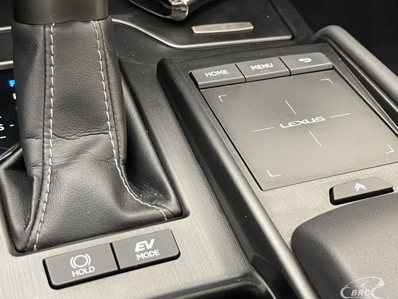 Lexus ES 300h | 43