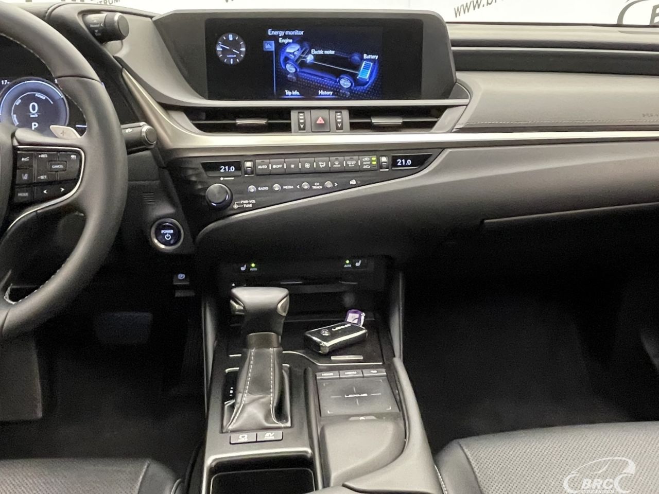 Lexus ES 300h | 14