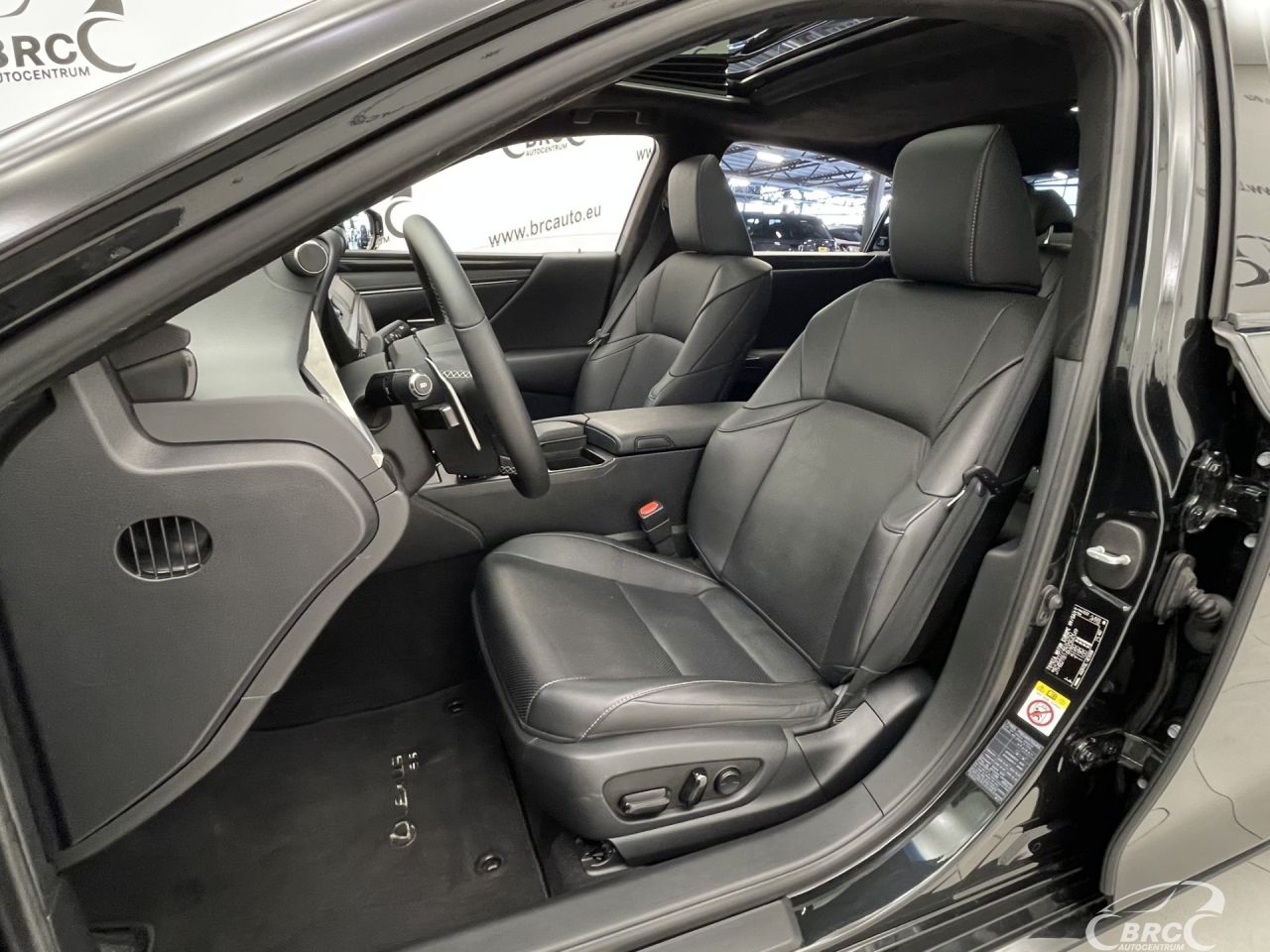 Lexus ES 300h | 22