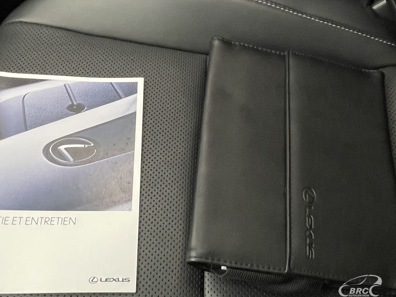 Lexus ES 300h | 44