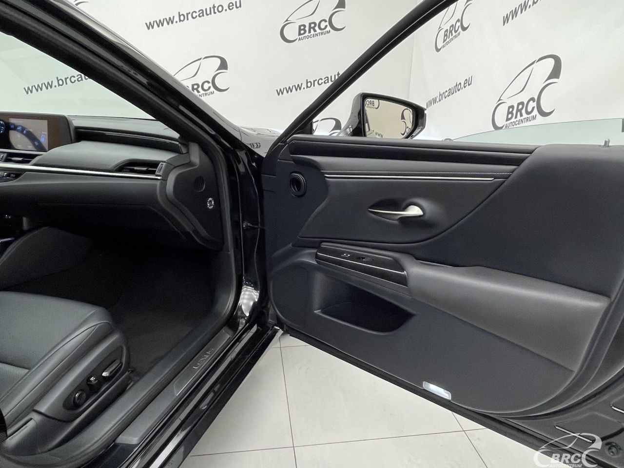 Lexus ES 300h | 7