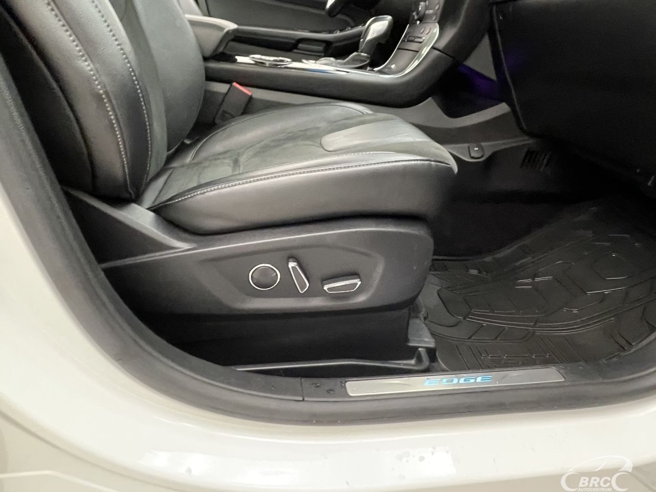 Ford Edge | 5