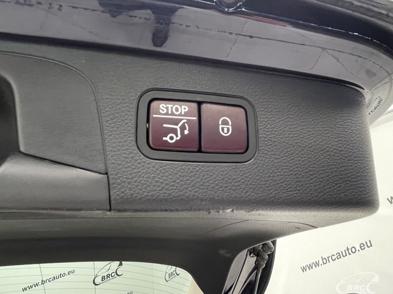 Mercedes-Benz GLC300 | 49
