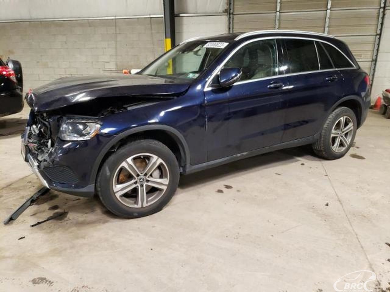 Mercedes-Benz GLC300 | 66