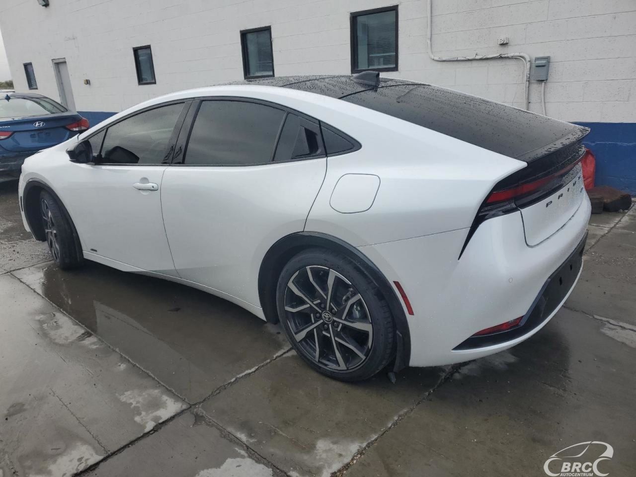 Toyota Prius | 52