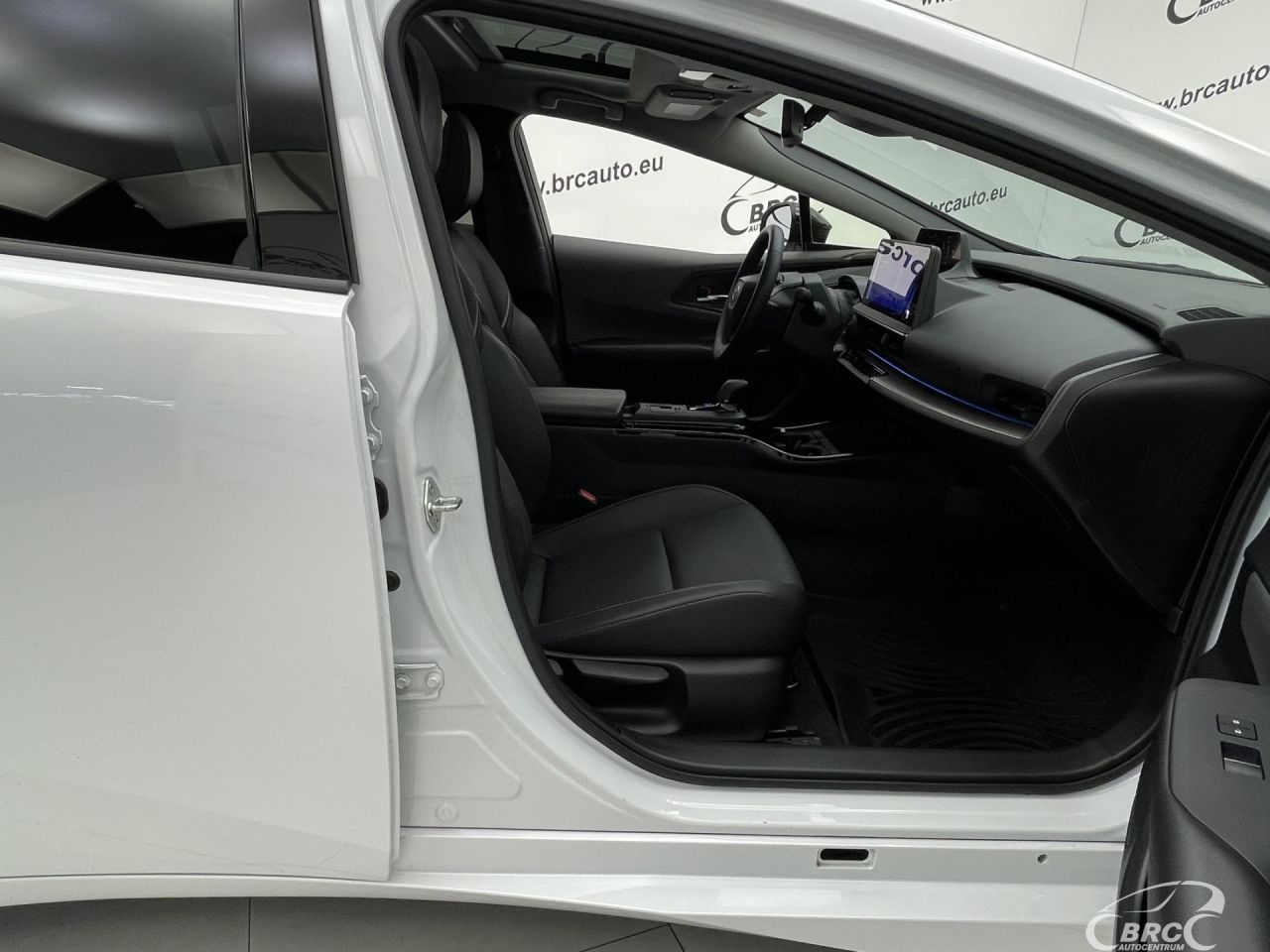Toyota Prius | 3