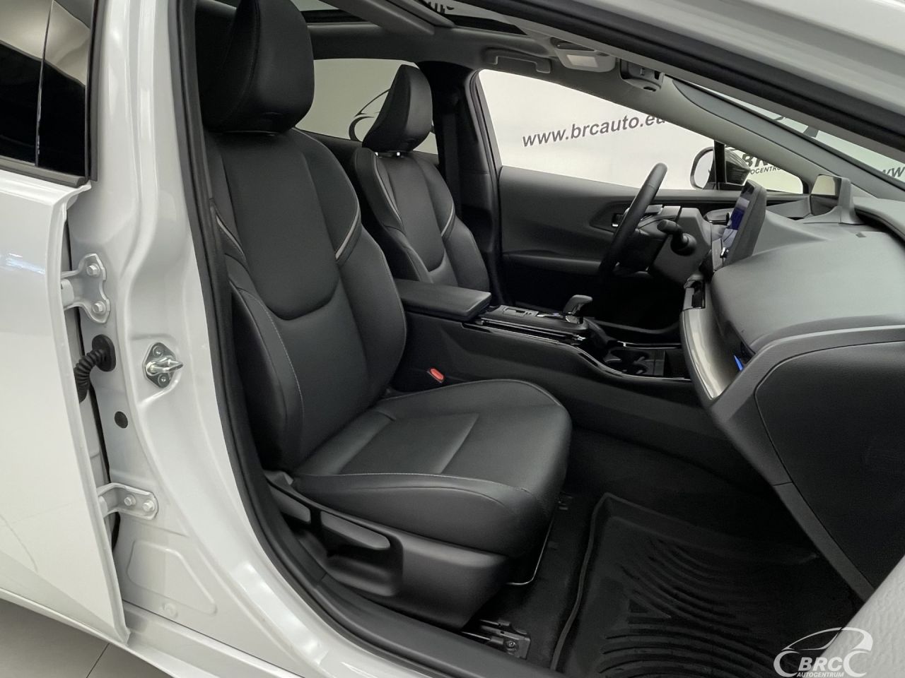 Toyota Prius | 6