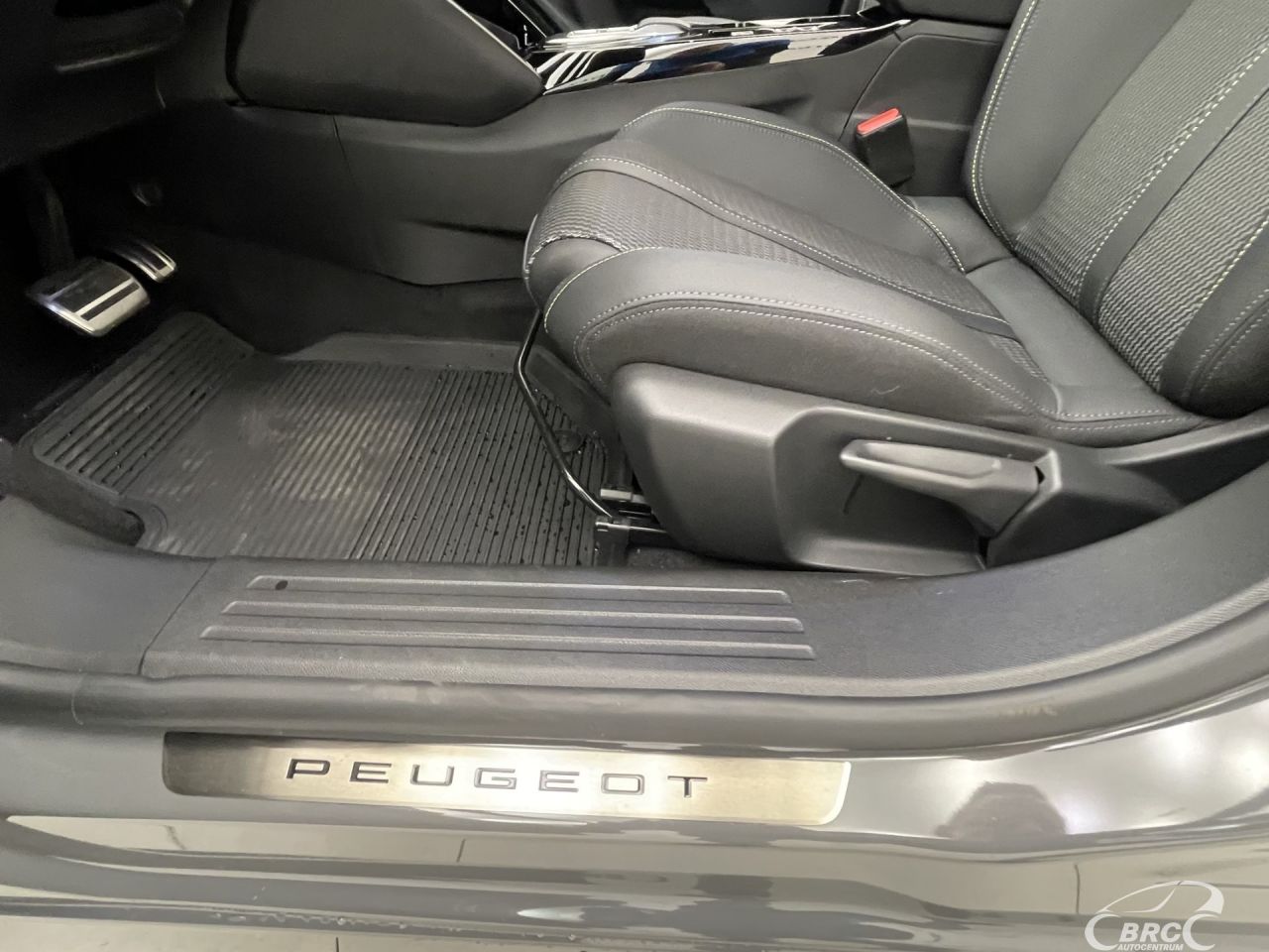 Peugeot 2008 | 21
