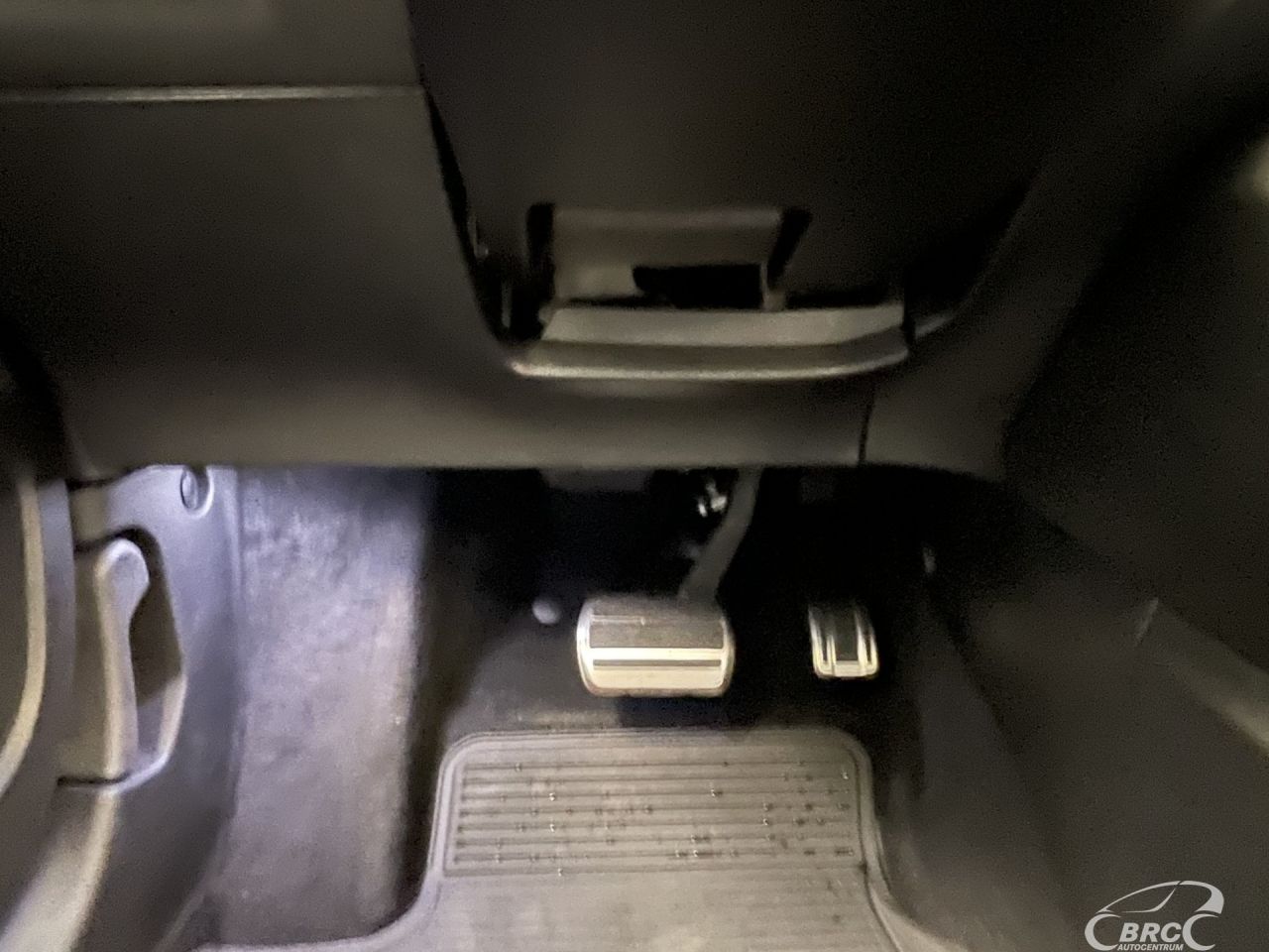 Peugeot 2008 | 33