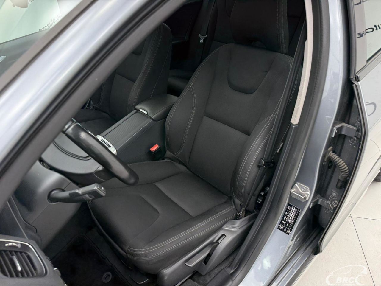 Volvo V60 | 6