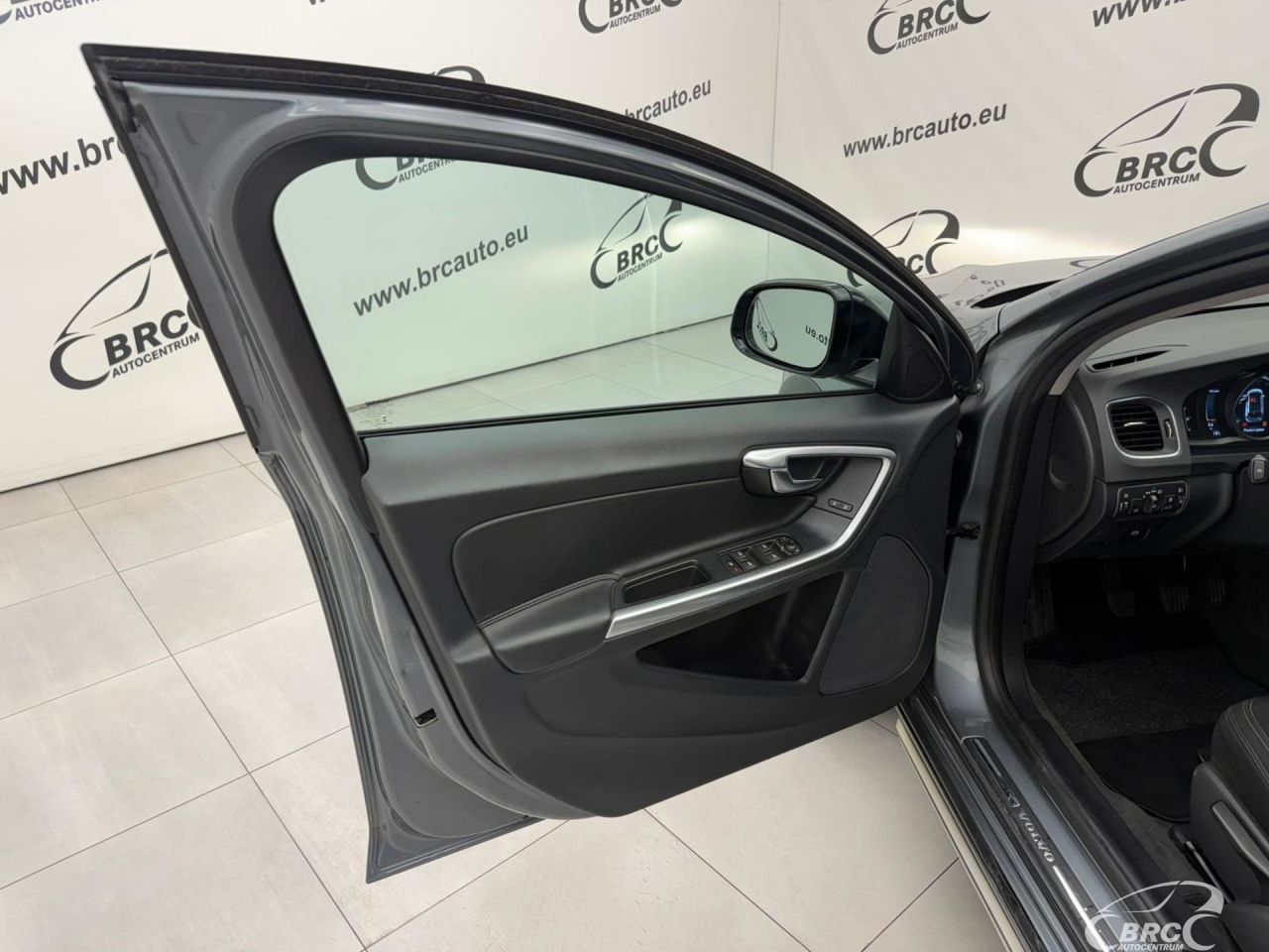 Volvo V60 | 4
