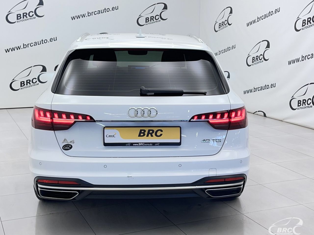 Audi A4 | 43