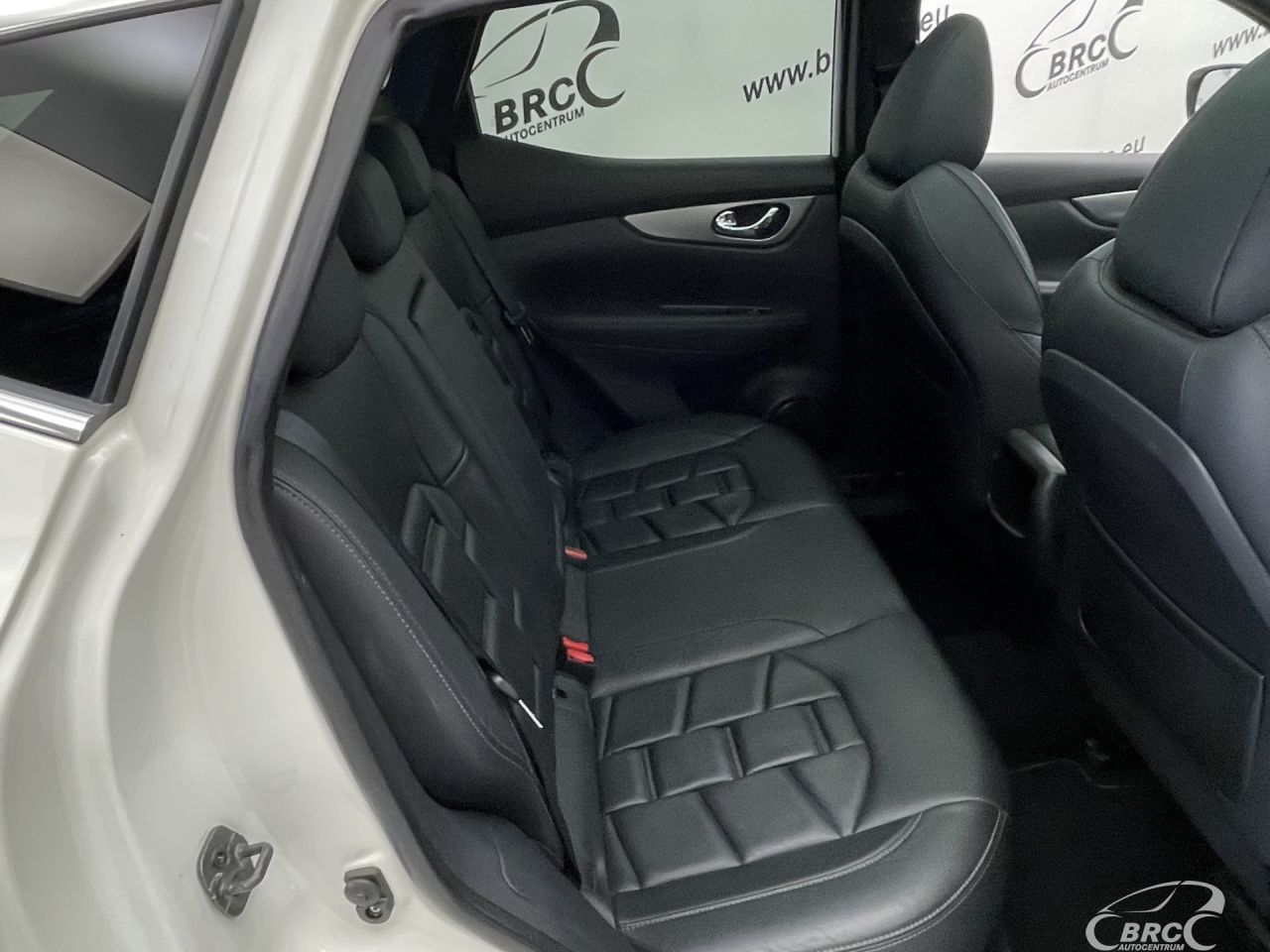 Nissan Qashqai | 10