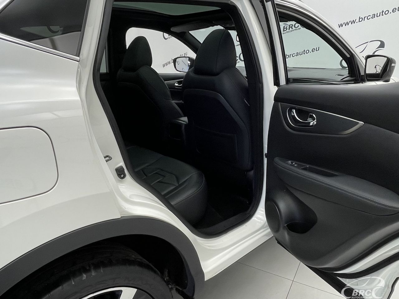 Nissan Qashqai | 12
