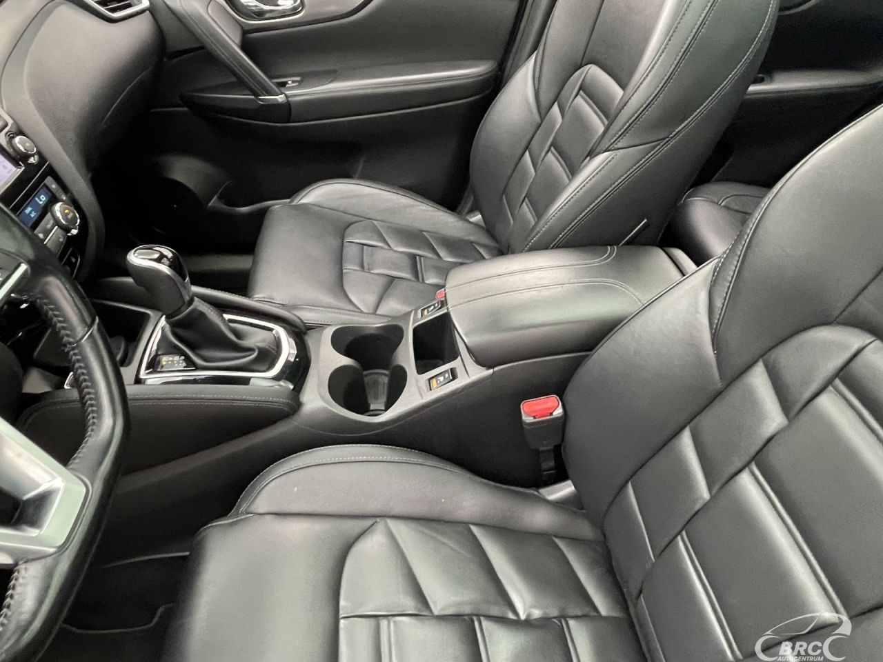 Nissan Qashqai | 24
