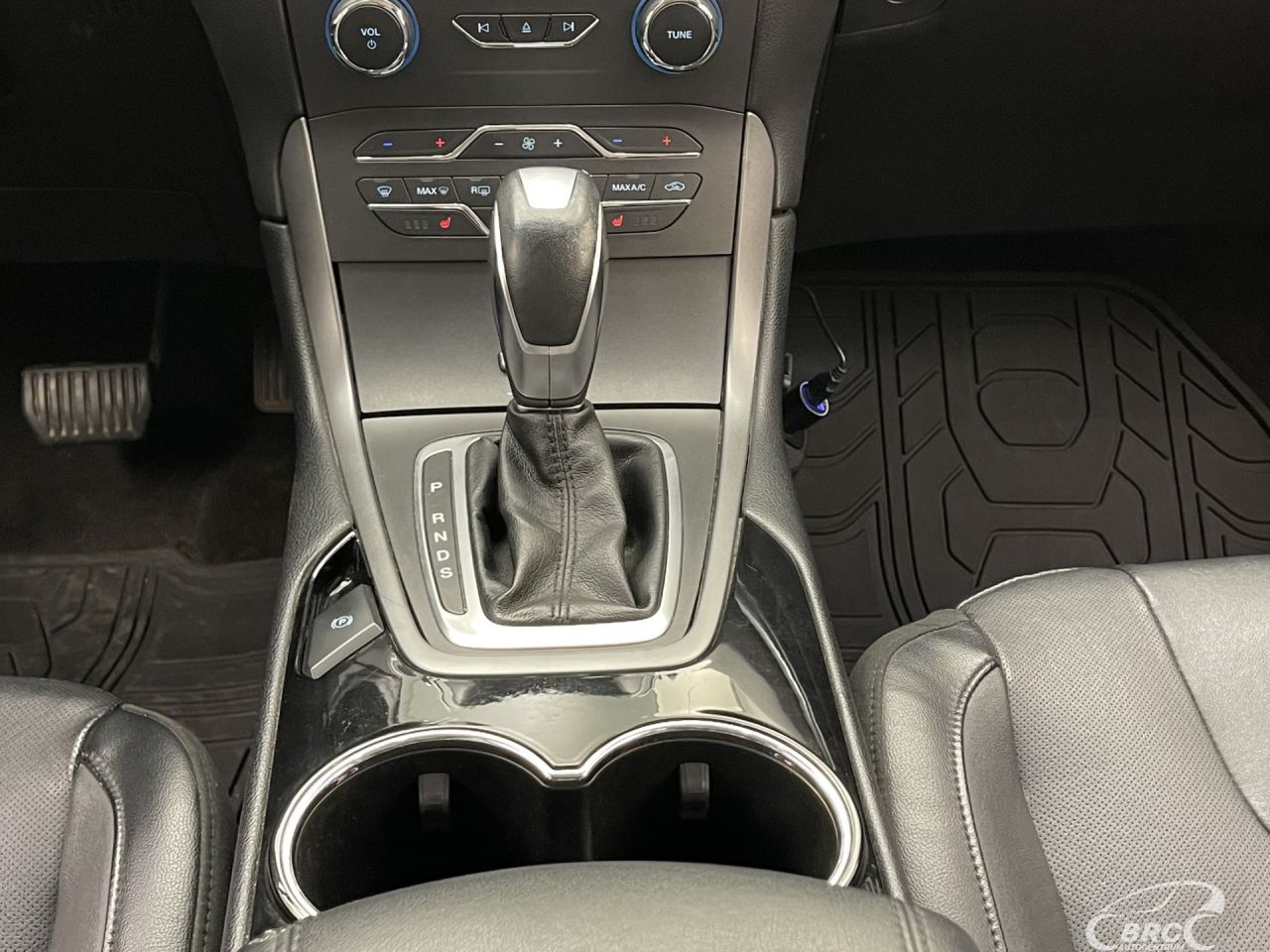 Ford Edge | 17