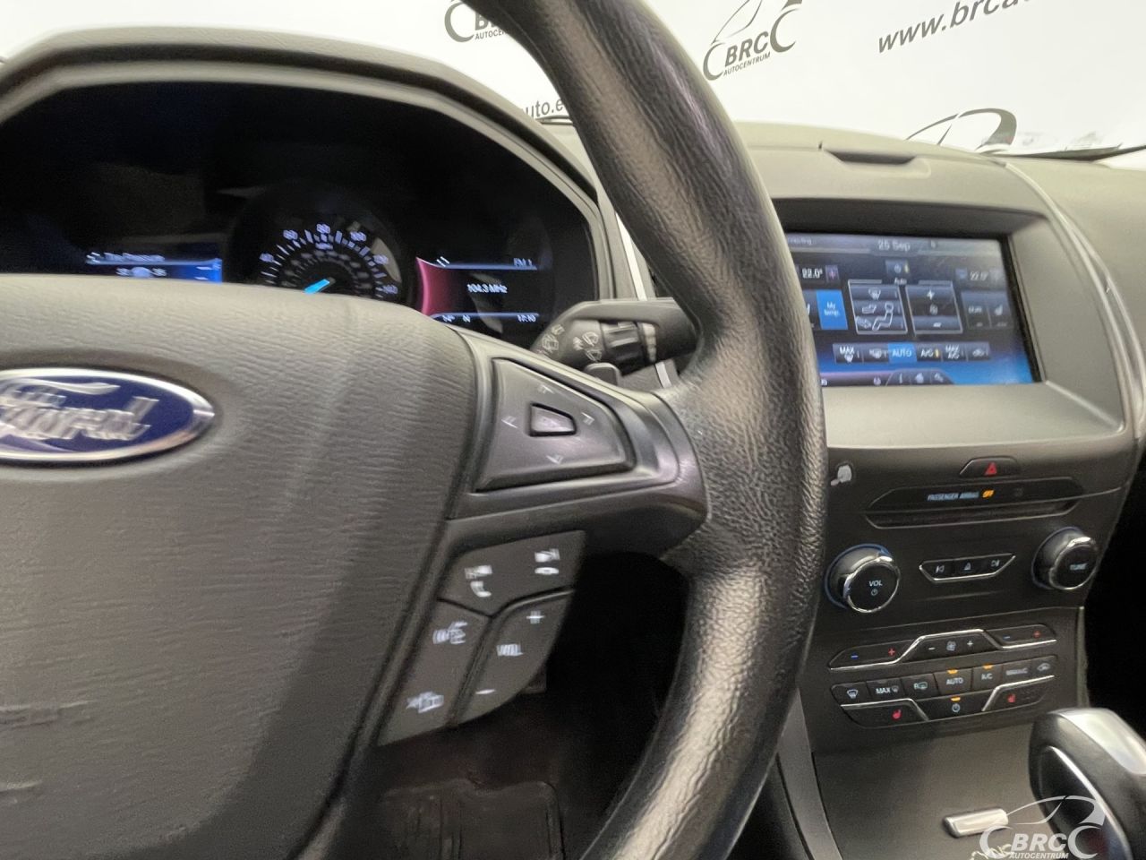 Ford Edge | 27